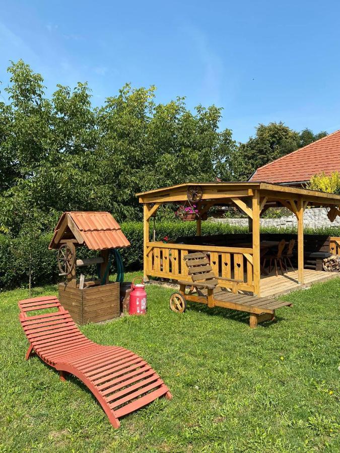 Zimmer Feri Vendeghaz Hotel Abaújszántó Екстериор снимка