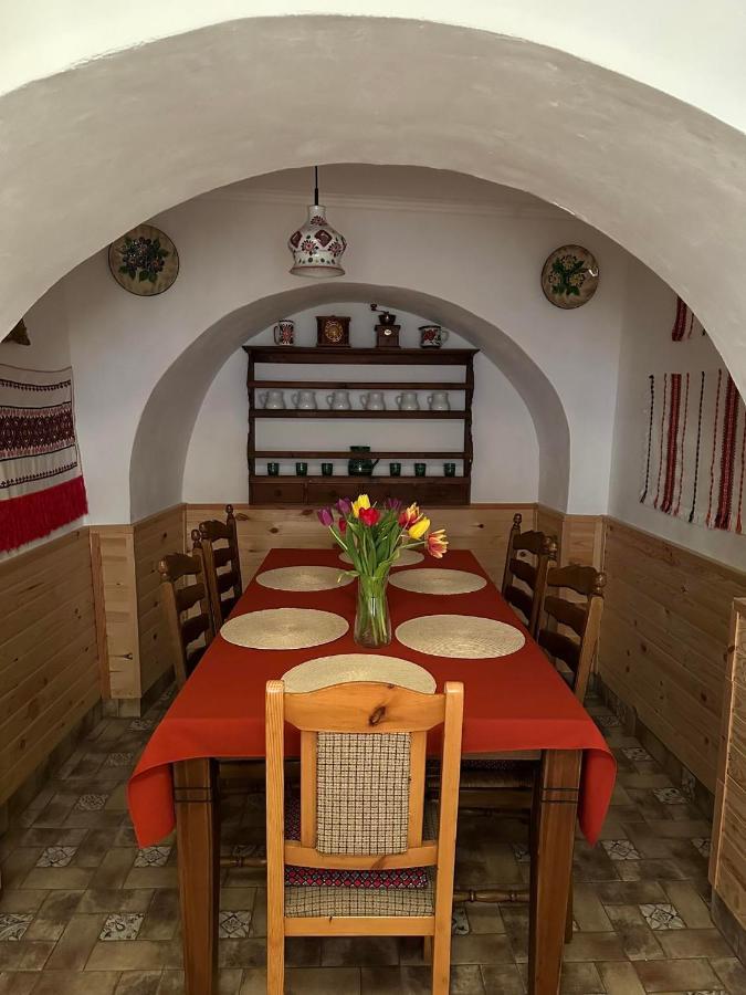 Zimmer Feri Vendeghaz Hotel Abaújszántó Екстериор снимка
